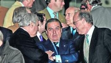 <b>NUEVAS FÓRMULAS. </b>Vicente Boluda sigue escuchando durante la transición nuevas propuestas de su Junta Directiva.