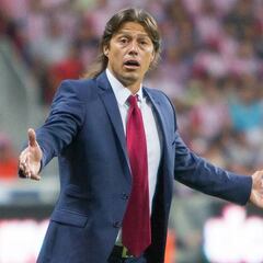 Matias Almeyda, suspendido por insultar al árbitro
