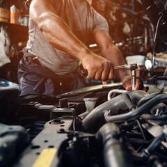 Pregunta a cuatro mecánicos veteranos por el coche que dura toda la vida: hay dos marcas que se repiten tres veces