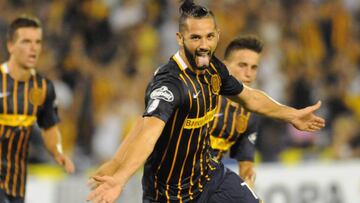 "Si Pizzi me llama hoy, Larrondo no está para jugar la Copa"