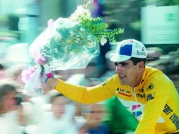 Miguel Indurain como vencedor del Tour de Francia 1995.