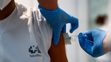 Un exdirectivo de la OMS señala cuándo empezó a gestarse la tercera ola de contagios