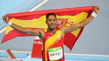 Orlando Ortega, plata, devuelve al podio al atletismo español