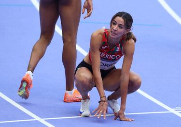 Paola Morán remonta y se mete a semifinales de los 400m en París 2024