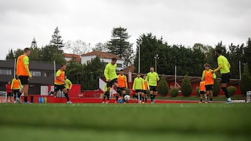 09-10-24. IMAGEN DEL ENTRENAMIENTO DEL SPORTING EN MAREO.