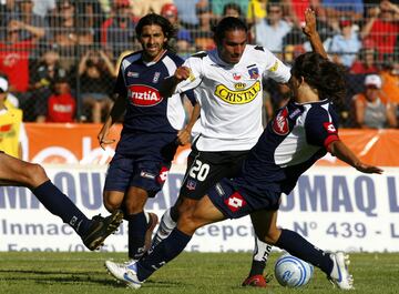 Llegó a Colo Colo en el 2007 con el cartel de seleccionado paraguayo, pero no pudo rendir. Jugó 20 encuentros y convirtió tres tantos.