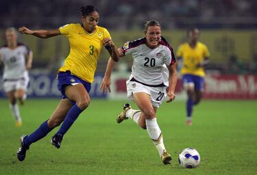 Aline Pellegrino: “Soy fan de Linda Caicedo”