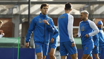 El centrocampista José Gragera, en un entrenamiento del Deportivo.