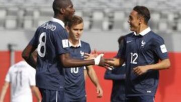 Francia le pasó por encima en su debut a Nueva Zelanda