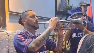 El momento más emotivo del funeral de René Orozco: ¡los hinchas de la U van a reaccionar!