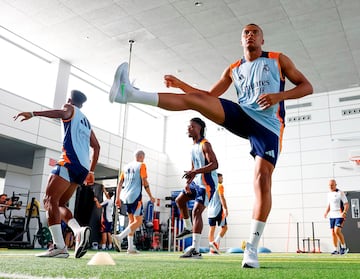 Mbappé entrenando en Valdebebas.