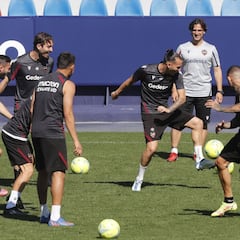 La COVID aplaza la convocatoria del Levante ante el Rayo
