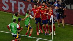 Mikel Merino celebra el segundo tanto que marca en los instantes finales de la prórroga.