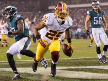 Sin embargo, los Redskins en ning¨²n momento echaron de menos estos (al menos) 4 puntos regalados, y en el tercer cuarto un pase corto de Cousins al corredor Chris Thompson supuso un nuevo touchdown de 12 yardas. Hopkins s¨ª que logr¨® conectar el extra point esta vez.