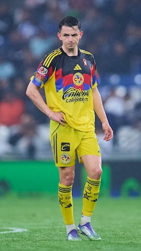 Alvaro Fidalgo of America during the quarter-final first match between Monterrey and America as part of the Liga BBVA MX, Torneo Apertura 2025 at BBVA Bancomer Stadium, on November 26, 2025 in Monterrey, Nuevo Leon, Mexico.
