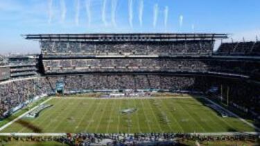 Fly Eagles, fly. La afición del equipo está volcada con sus colores, pero pasa del aplauso al abucheo en tiempo récord. Tal vez demasiado exigentes.