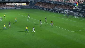 Va a tener que haber mucha paciencia con él en Las Palmas: Jesé, en el minuto 63...