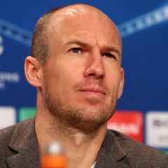 Robben: "El Sevilla es peligroso y la eliminatoria está abierta"