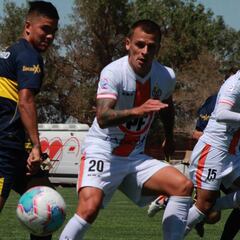 Cobresal dominó pero no pudo derrotar a Everton en El Salvador