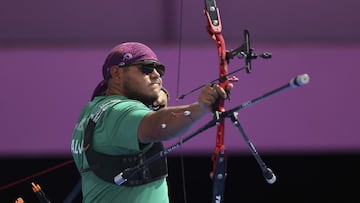 Luis &Aacute;lvarez en una prueba de Tiro con Arco