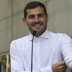 Casillas, enigmático: "Se acerca un día muy especial en mi vida"