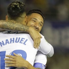 El Tenerife gana al Girona y se escapa del descenso