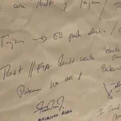 De la servilleta del Real Madrid y Zidane a la de Agag y Todt