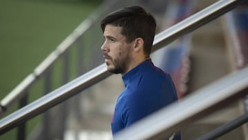 "Carles P¨¦rez recuerda a Robben, pero hay que tener paciencia"