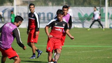Matías Alustiza es duda para iniciar el torneo con Atlas
