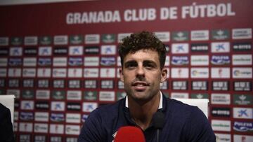 Rodri Ríos en una sala de prensa.