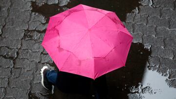 Santiago, 19 de agosto de 2023
La Direccion Meteorologica de Chile decreto alarma meteorologica para la Region Metropolitana por precipitaciones intensas con isoterma cero alta, sumandose a las regiones O'Higgins y Maule que tambien enfrentan un sistema frontal calido.
Javier Salvo/Aton Chile