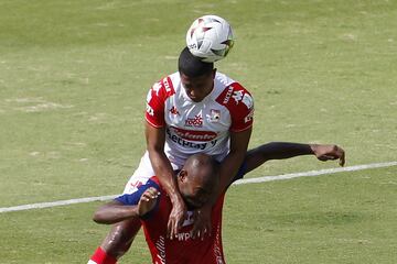 Independiente Medellín e Independiente Santa Fe se enfrentaron en el Atanasio Girardot de Medellín por la octava fecha de la Liga BetPlay 2021.