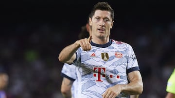 Lewandowski: “Se habla de un club en concreto... no considero ofertas de otros equipos”