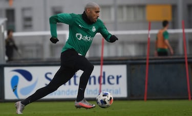 Rozada recupera a Óscar Gil, pero aún no a Figueras