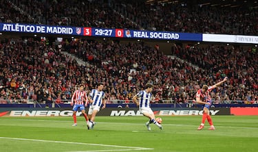 4-0. Centro de Javi Galán al corazón del área y Alexander Sorloth, con la izquierda, saca un disparo cruzado para batir una vez más a Alejandro Remiro.