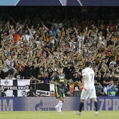 Más de 650 valencianistas estarán en Old Trafford
