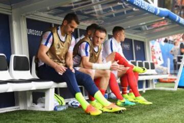 Tom Heaton y Jamie Vardy en el banquillo de Inglaterra.