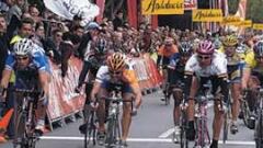 Quesada hizo sudar el triunfo a Domínguez