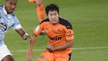 Rifirrafe entre Gayà-Kang In por una falta; Gracia no dicta quién las lanza