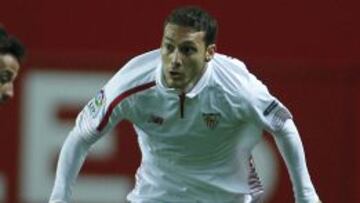 Sebastián Cristóforo, en un partido con el Sevilla.