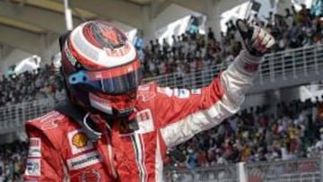 <b>VICTORIA.</b> El finlandés vuelve a subir a lo más alto del podio.