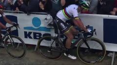 Sagan dice que una chaqueta provocó su caída en Flandes