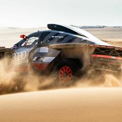 Sainz se salva del desastre