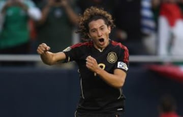 Con el Tricolor, Guardado asistió al Mundial de Alemania 2006, desde entonces es un habitual con la selección, donde actualmente es el capitán y uno de los máximos referentes.