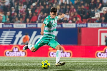 Ulises Rivas es uno de los forjados en la cantera de de Santos por los que quiere seguir apostando el equipo. En el clausura 2017 estuvo presente todos los partidos.