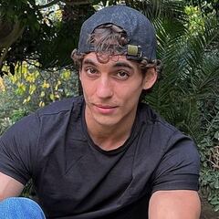 El cambio físico de Miguel Herrán: “Se vienen cositas”