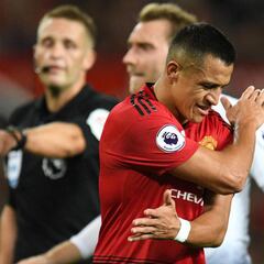 Prensa inglesa no tiene piedad con el United de Alexis Sánchez