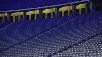 Berlin (Germany), 02/01/2021.- Empty stands at the Olympia stadium before the German Bundesliga soccer match between Hertha BSC Berlin and FC Schalke 04 in Berlin, Germany, 02 January 2021. (Alemania) EFE/EPA/CLEMENS BILAN / POOL CONDITIONS - ATTENTION: T