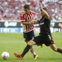 Las Chivas no ganan ni contra 10 ni con penalti a favor