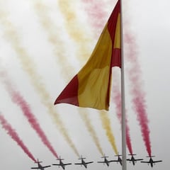 ¿Qué es la Patrulla Águila y por qué los aviones participan en el desfile del Día de la Hispanidad?